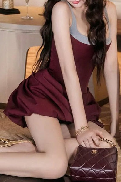 فستان ميني بلون سادة مع تجميع